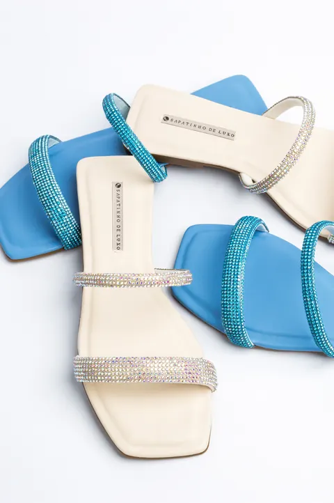 Sandálias Sapatinho de Luxo azuis e off-white com strass